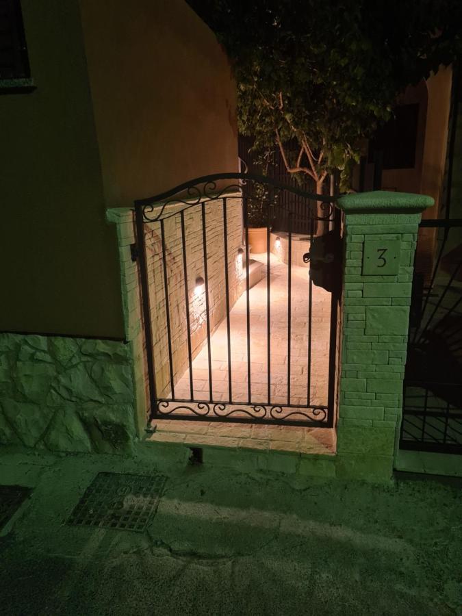 La Corte Di Kate-2 Biograd na Moru Kültér fotó